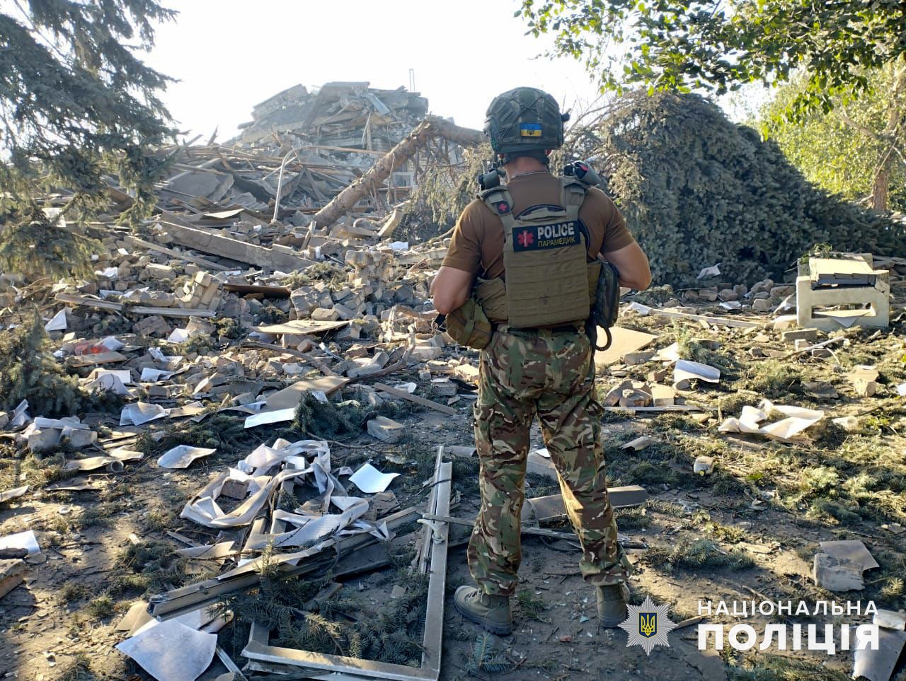 Россия бомбит авиацией Харьковскую и Донецкую области, есть убитые: фото и последствия