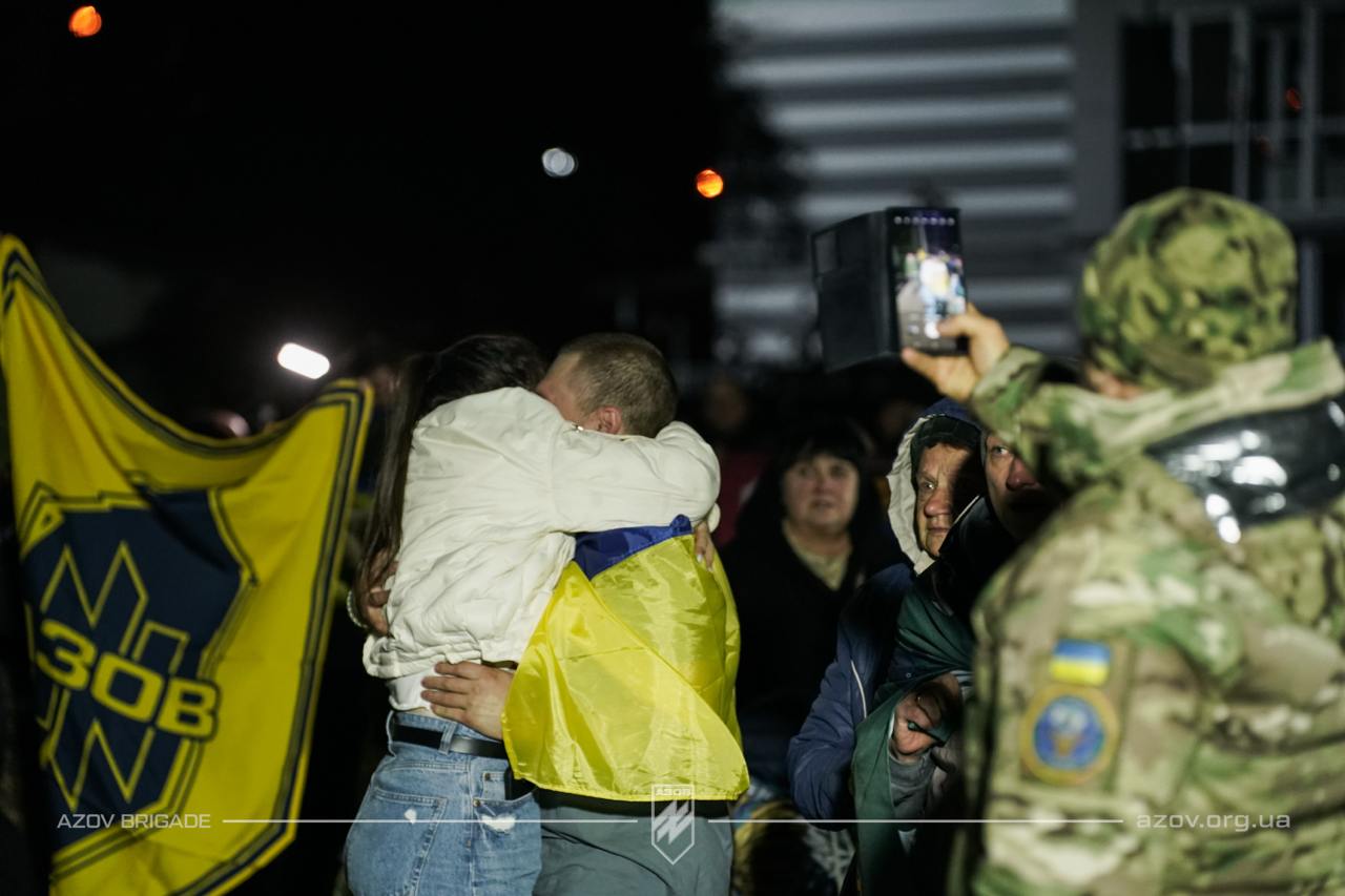 Україна під час обміну повернула з російського полону 34 бійці "Азову"