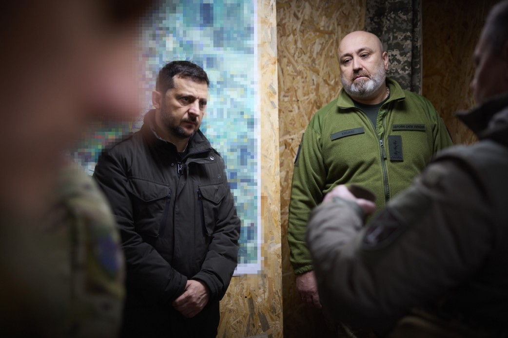 ПВО и изменения в работе дронов: Зеленский собрал Ставку в Запорожье