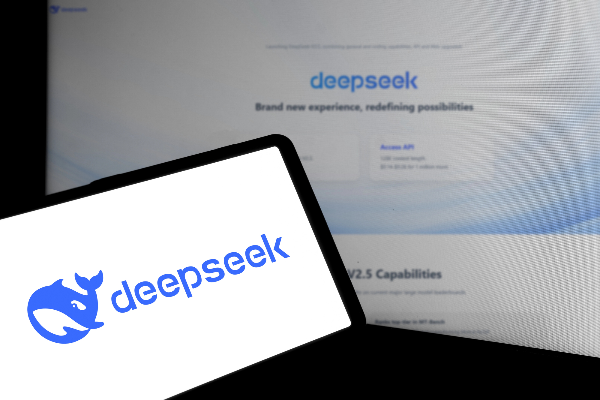 Китайская DeepSeek обрушила акции энергетических компаний и поставщиков оборудования