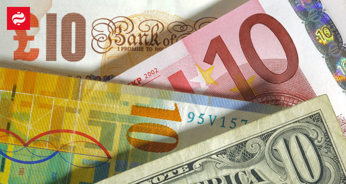 Злоті, крони та фунти. Чи є сенс інвестувати в іноземні валюти окрім долара та євро