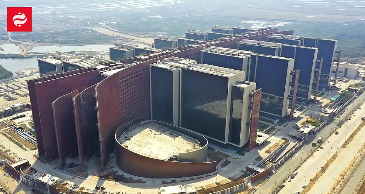 Крупнейшая в мире бриллиантовая биржа в Индии простаивает из-за пошлин Трампа