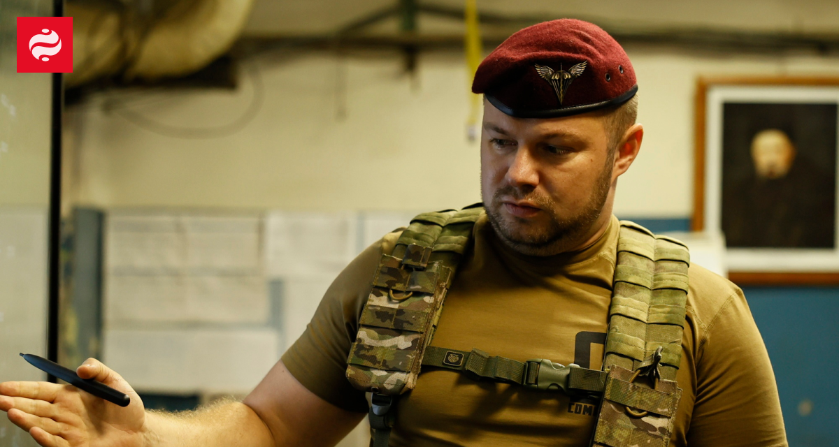 Командующий ДШВ раскритиковал заявления о "потере" Покровска: У нас война, вы этим вредите